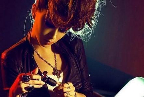 女生唯美四個字網名大全