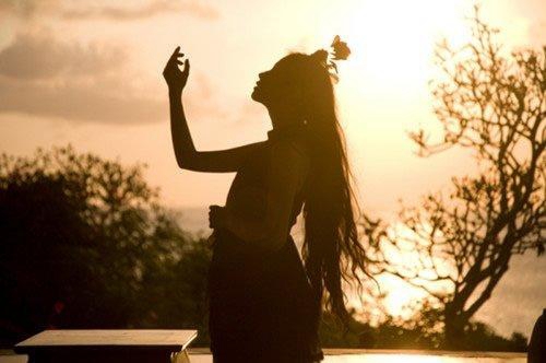 表白陪女兒長(zhǎng)大的句子簡(jiǎn)短(推薦20句)